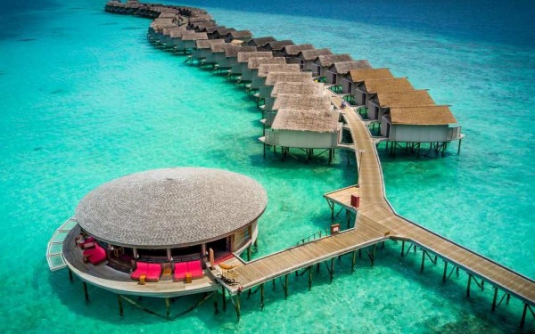 Discovering Maldives - Medhufushi Island Resort