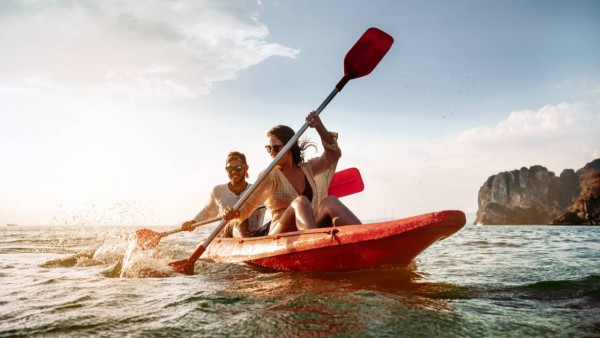 Kayaking in Dubai